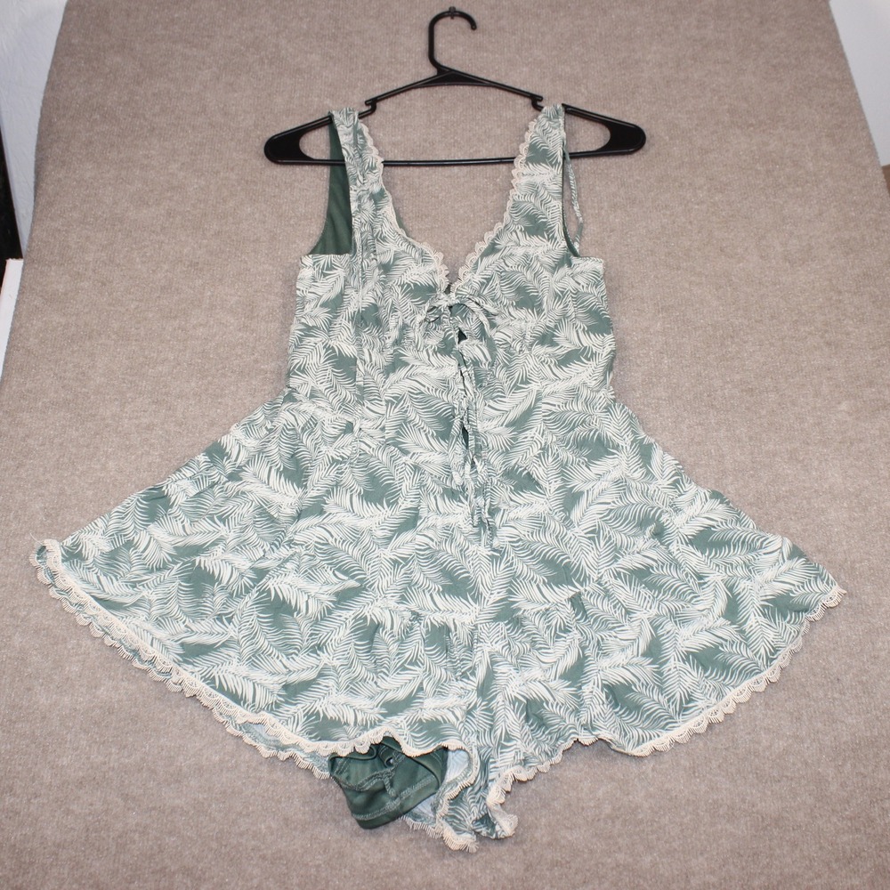 Trixxi Sage Green Tropical Palm Leaf Lace Trim Romper Small